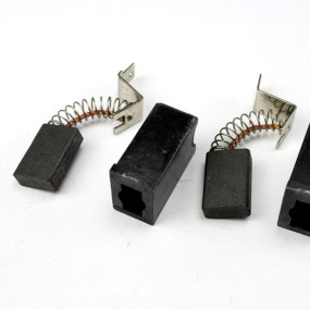 Charbons tronçonneuse Black & Decker GK1935