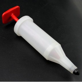 Pompe à graisse plastique pour nez de guide