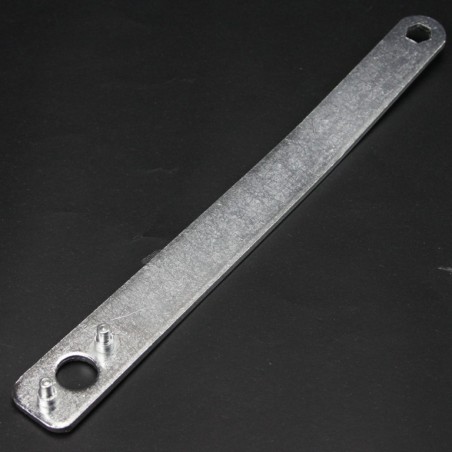 Clef de serrage meuleuse Black  et  Decker KG2000