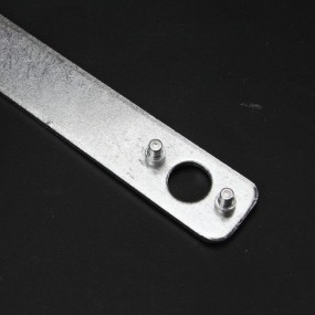 Clef de serrage meuleuse Black  et  Decker KG2000