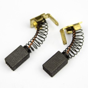 Charbons pour taille haies BLACK   et  DECKER gt450, gt480, gt501