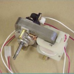 Moteur de combustion pour poêle à pétrole 
