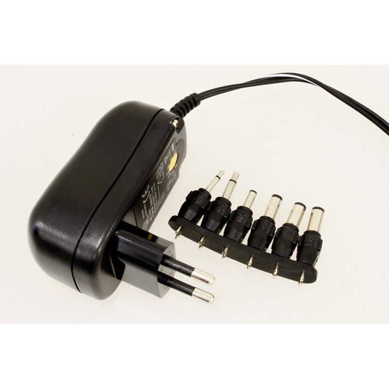Bloc d'alimentation universel 3 - 12 V DC