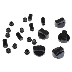 Manettes universelles coloris noir , cuisiniere, four, plaque