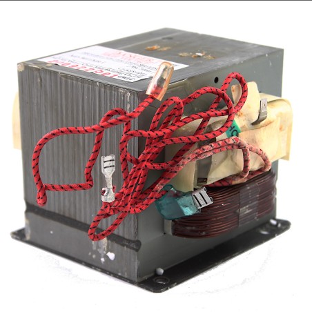 Transformateur 00648806 pour les fours combinés Micro ondes BOSCH - SIEMENS - NEFF