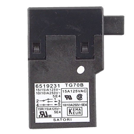 Interrupteur 651923-1 pour scie circulaire MAKITA 5143R - 5104S